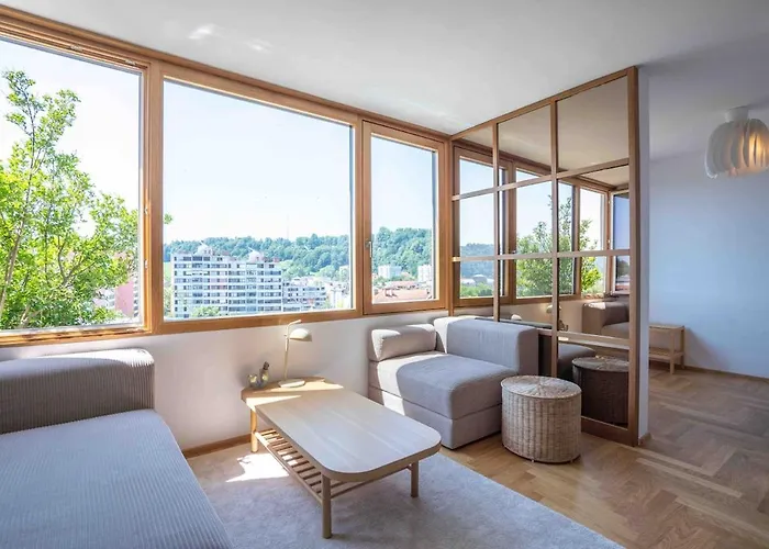 Apartament Tjs Temple With Castle View *